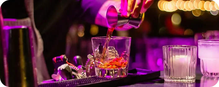 Bars & Nightclubs